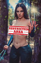 Load image into Gallery viewer, X-23 Laura Kinney Cosplay 4 Book Virgin Variant Cover Set by Pristine Renders Dafne Keen Homage