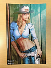Load image into Gallery viewer, Notti &amp; Nyce Menage A Trois #5 A NICE Variant Cover by Marat Mychaels