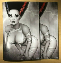 Load image into Gallery viewer, Hardlee Thinn 2019 Halloween Naughty &amp; Nice Classic Variant Set Nate Szerdy /25