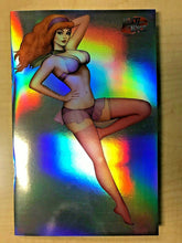 Load image into Gallery viewer, Notti &amp; Nyce Cosplay Gallery DAPHNE Nice White CHROME Variant by Nate Szerdy /20